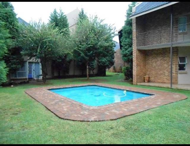 1 BEDROOM APARTMENT FOR SALE IN DASSIE RAND